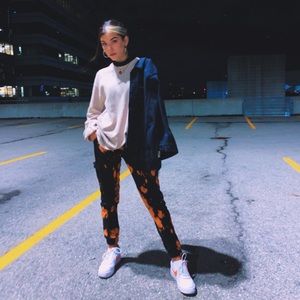 Meet your Posher, Kayla